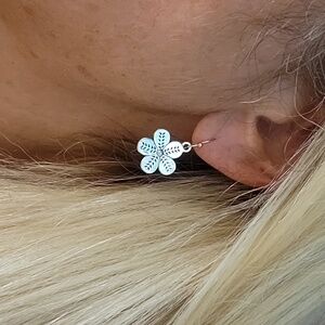 PETUNIA DROP EARRINGS